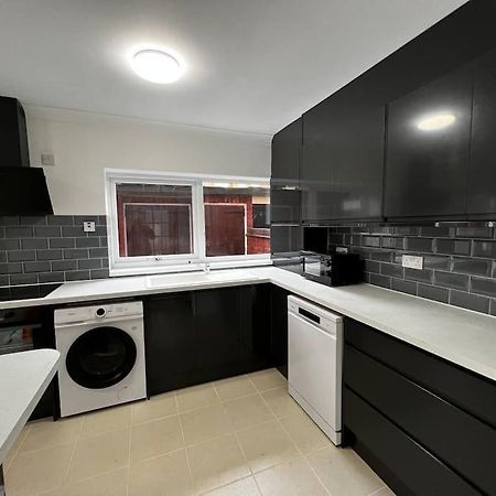 Springfield House- Near Newcastle Centre, Hospital And Keele University! Stoke-on-Trent 외부 사진
