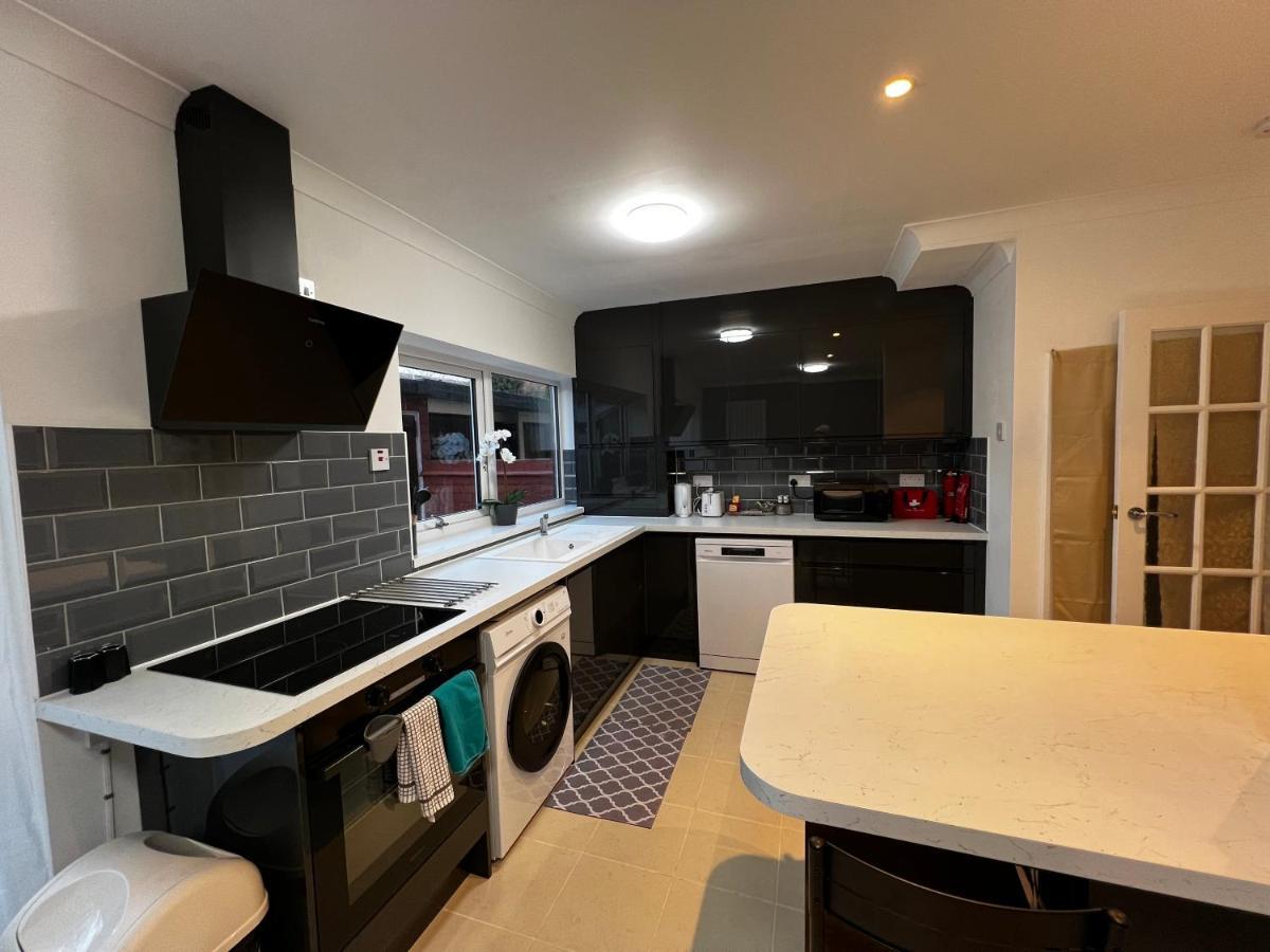 Springfield House- Near Newcastle Centre, Hospital And Keele University! Stoke-on-Trent 외부 사진